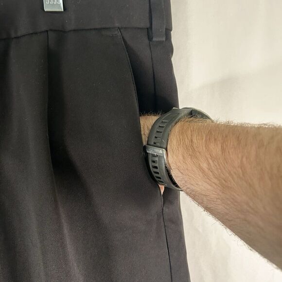 Dockers Golf Pants Men's 38x30 Black Pleated Relaxed Fit Pockets - Picture 4 of 8